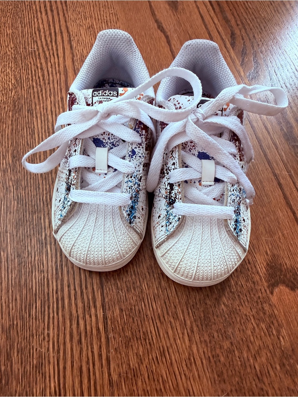 adidas Kids Superstar Sprayed White Sneakers